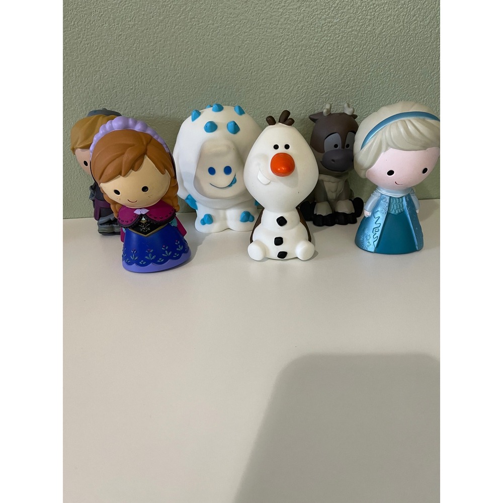 Disney Frozen Bath Squirter Toys Anna Elsa Olaf Sven Marshmallow Used